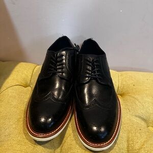 Classic Black Leather Men's Dress Shoes No box